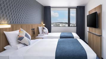 Down duvets, in-room safe, desk, free WiFi