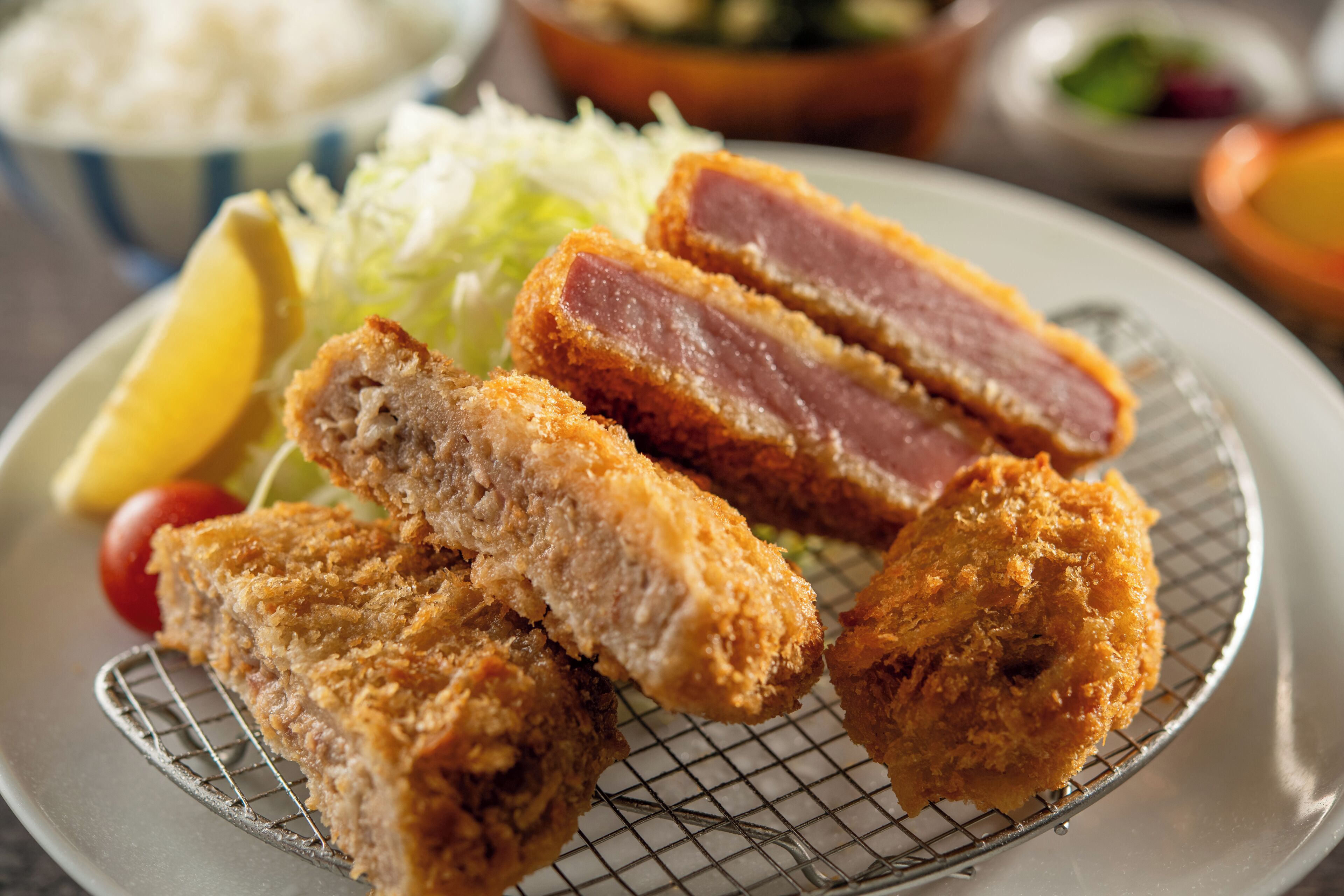 breakfast and lunch served