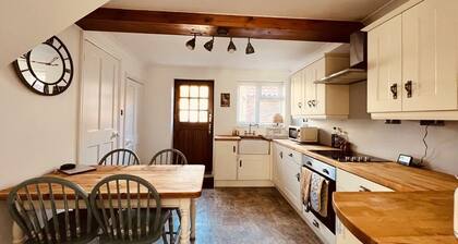 Capella Cottage, 2 Bedroom, Sleeps 4