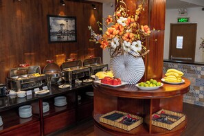 Free daily buffet breakfast  - A25 Premium Hotel - 29 Le Thi Hong Gam     (Ho Chi Minh City)