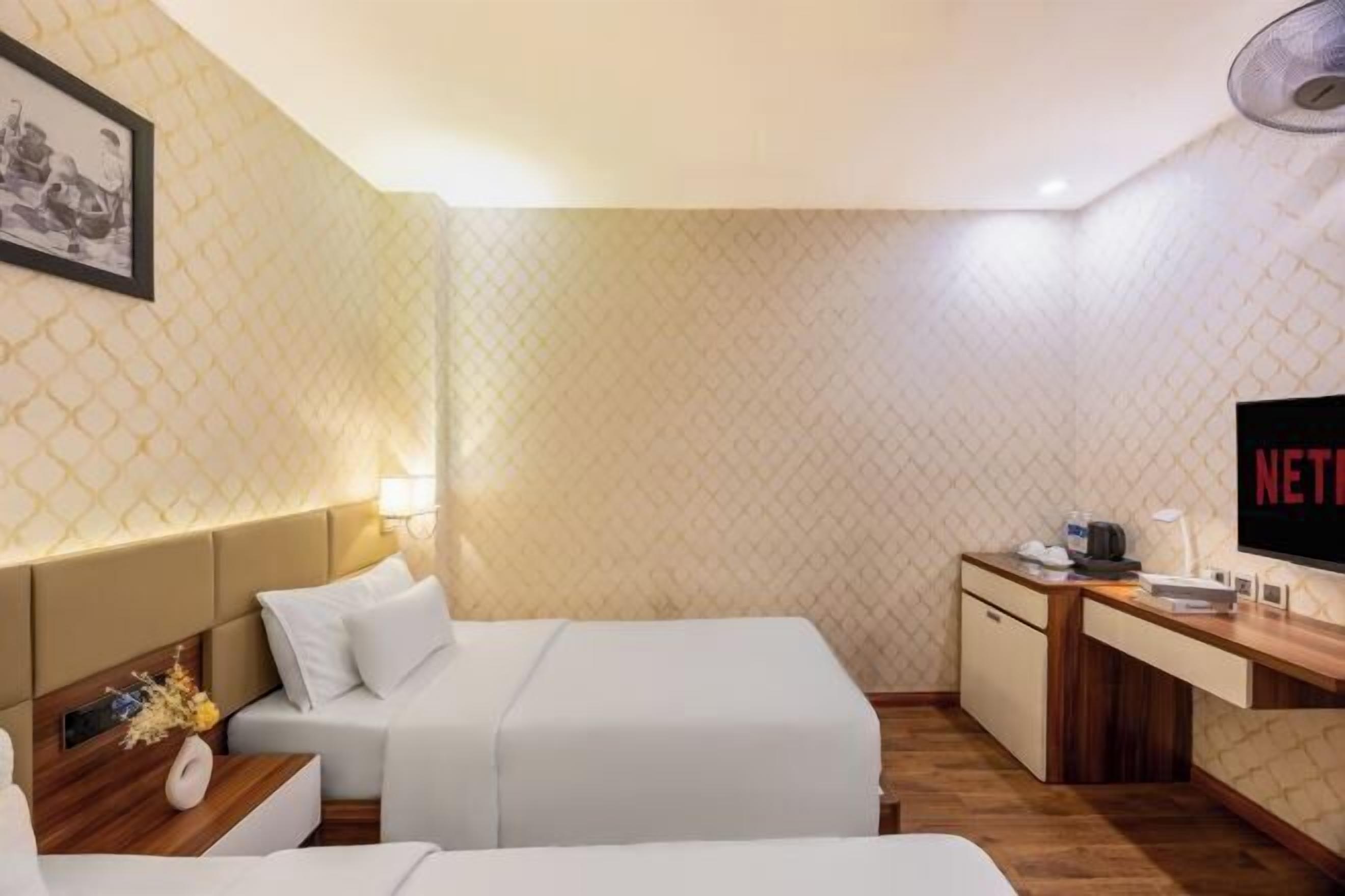 Minibar, in-room safe, blackout drapes, iron/ironing board