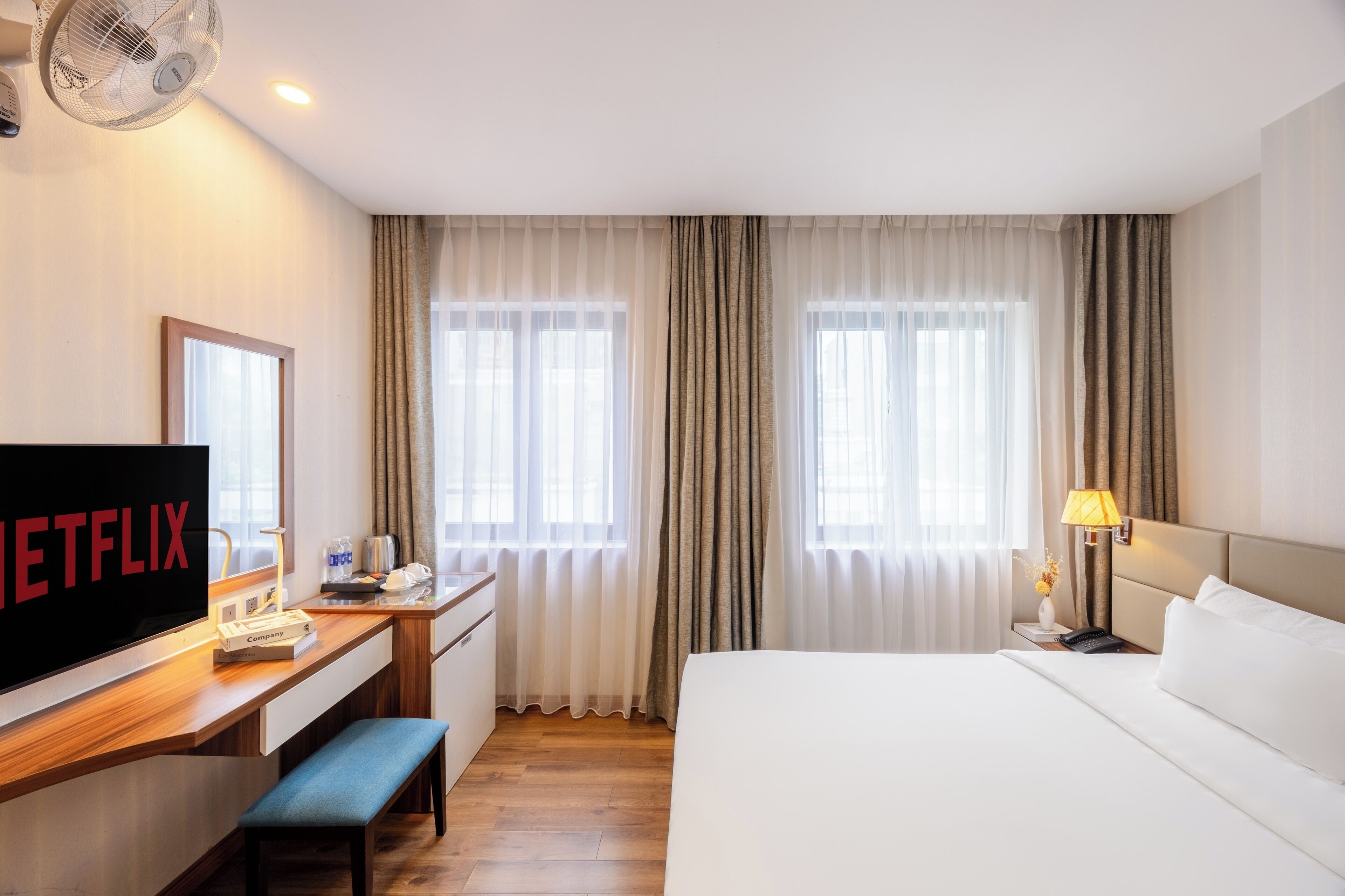 Premium Double Room | Minibar, in-room safe, blackout drapes, iron/ironing board