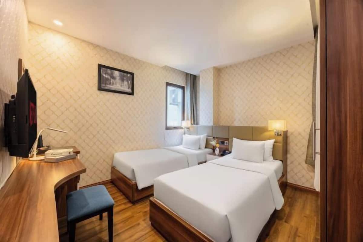 Minibar, in-room safe, blackout curtains, iron/ironing board