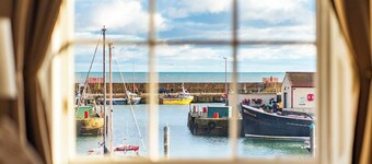 One Shore - Harbourside Townhouse