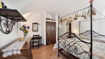 1 habitación, wifi gratis y ropa de cama