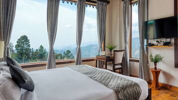 Habitació Elite | Roba de llit d'alta qualitat, minibar i escriptori