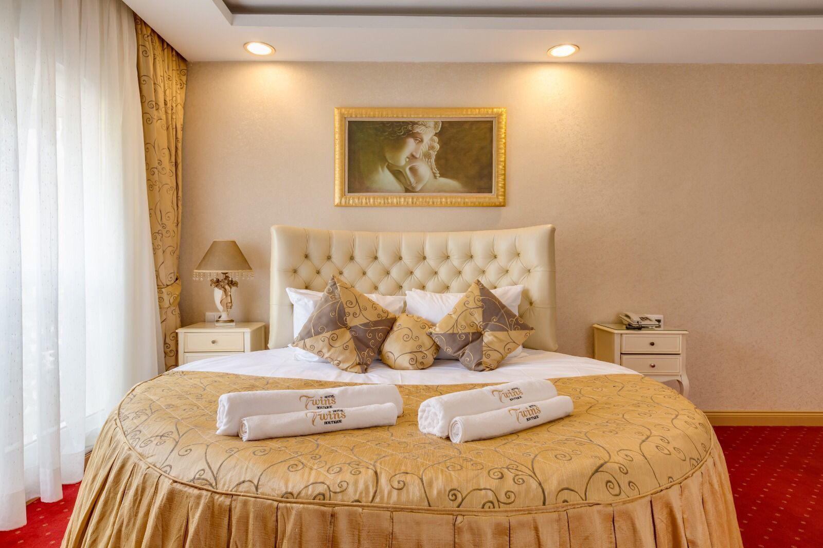 Select Comfort beds, minibar, in-room safe, laptop workspace