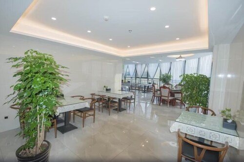 Greentree Inn Chuzhou City Government Zijin Commercial City Select Hotel