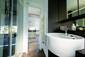 Cosy Unique Luxe 4 | Bathroom