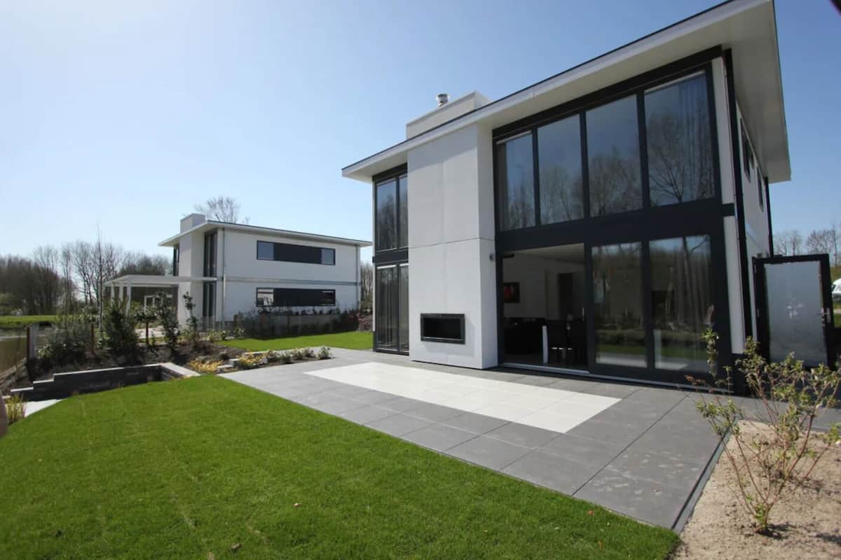 Cube Magnifique 8 | 2 bedrooms, individually decorated, individually furnished, free WiFi