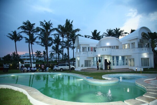 Outdoor pool