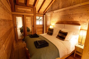 5 bedrooms, WiFi