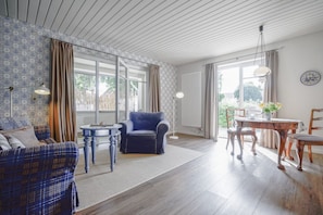 TV - Apartment Pesel - Vacation Rentals Northbeach Retreat (Nordstrand)