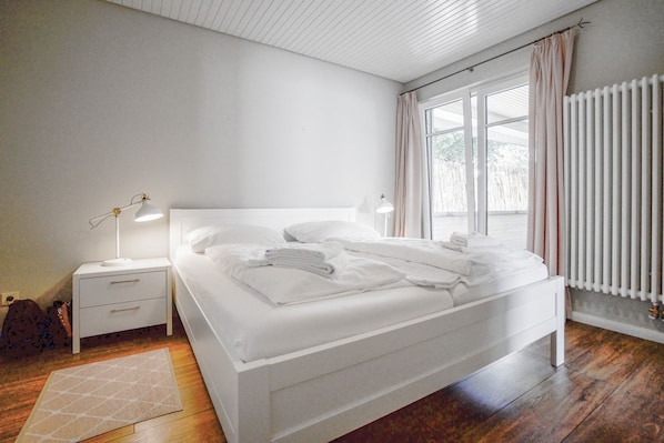 2 bedrooms, desk, WiFi - Apartment Pesel - Vacation Rentals Northbeach Retreat (Nordstrand)