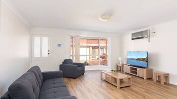 Smart-tv, dvd-afspiller