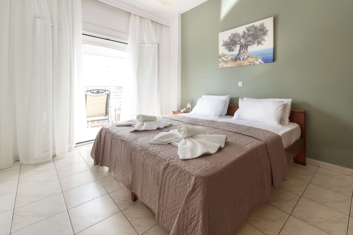 Chambre classique double ou avec lits jumeaux | AccĂšs au Wi-Fi (inclus)