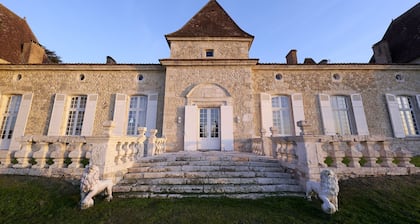 Vignes Cottage - ChĂąteau de MazeliĂšres