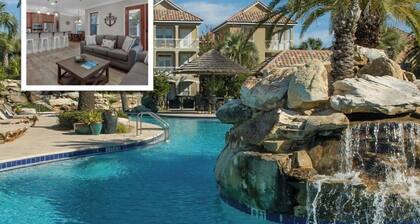 5BR4BA|NearBeach|Resort Style Spacious Pool!