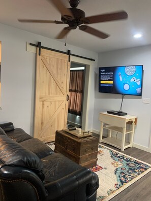TV
