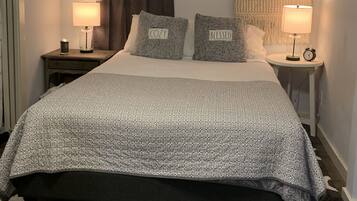 3 bedrooms, WiFi, bed sheets