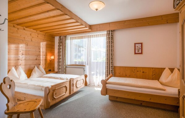 1 Schlafzimmer, Reisekinderbett, kostenloses WLAN