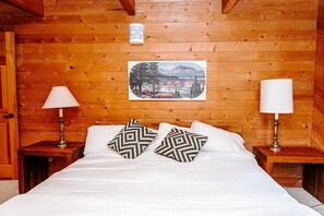 2 chambres, lit parapluie, Wi-Fi gratuit, draps fournis