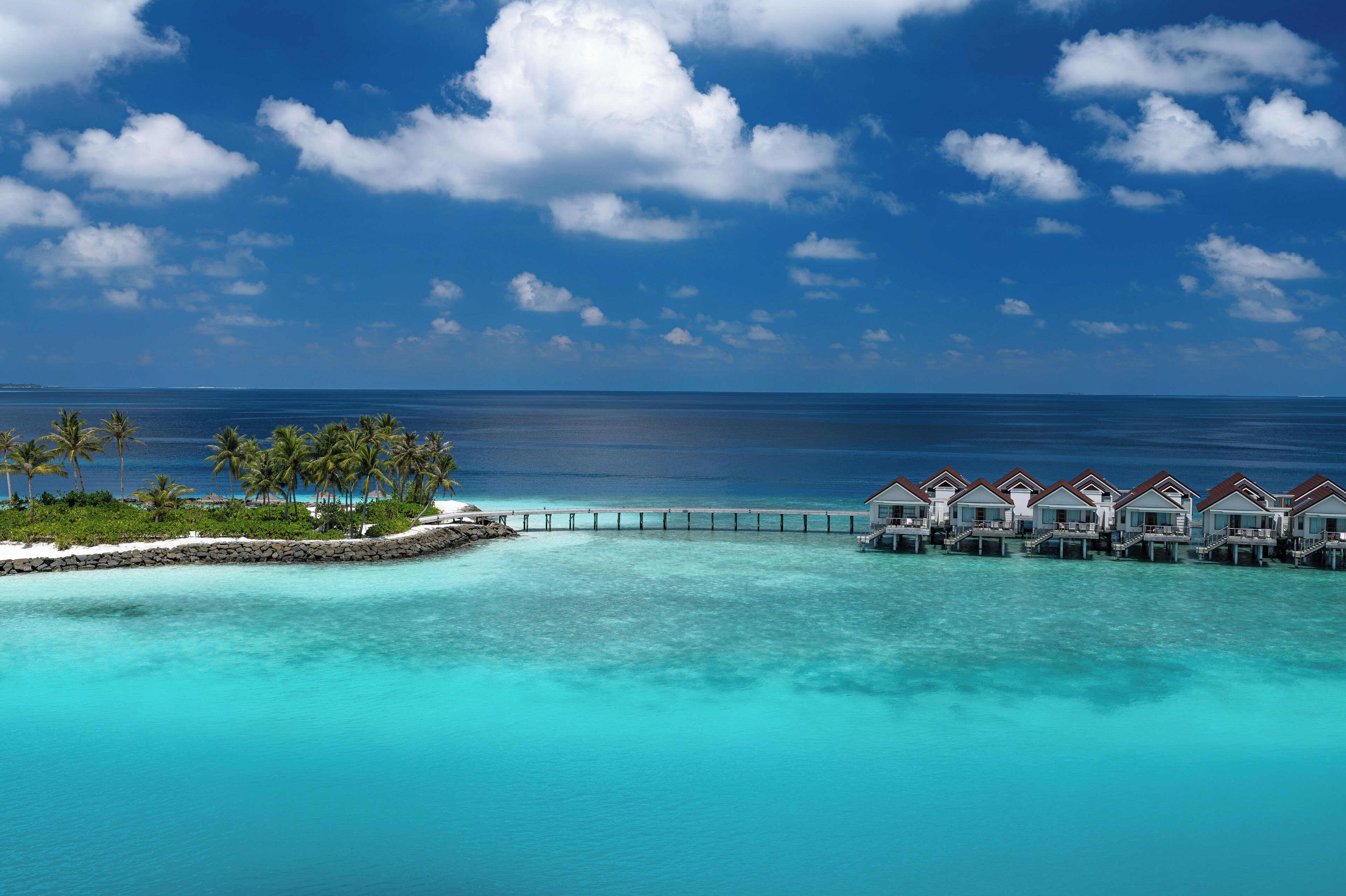 Nest Water Villa (minimum 2 adults) | Minibar y caja de seguridad en la habitación 