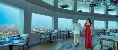 2 restaurants servant le petit déjeuner