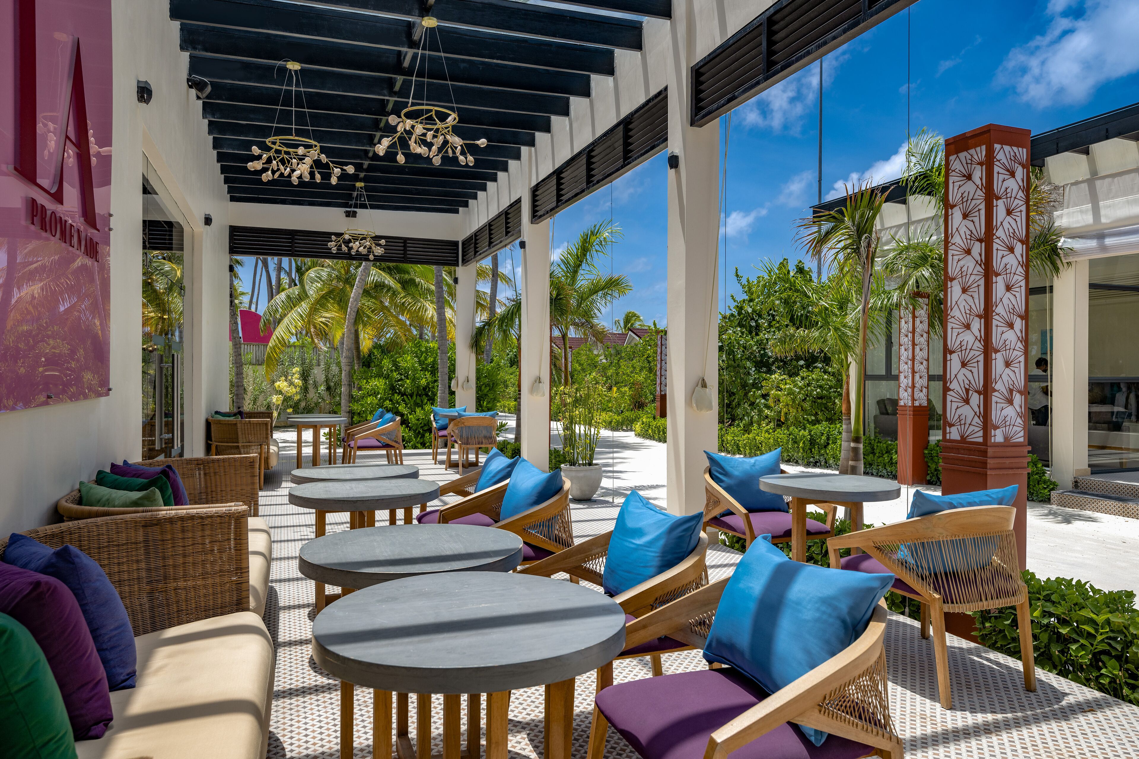 2 restaurants servant le petit déjeuner