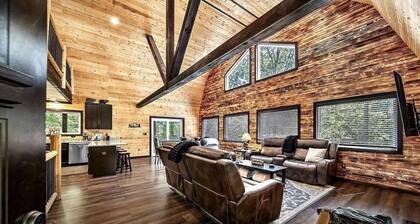 Black Bear Cabin-Hytti-Oma kylpyhuone