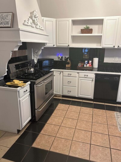 Mins to Riverwalk & Downtown - Mighty Mildred