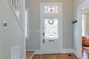 Interior - Mins to Riverwalk & Downtown - Mighty Mildred (Columbus)