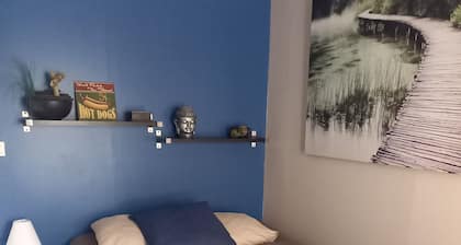 Jolie chambre d'hĂŽte avec wifi et parking gratuit