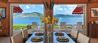 Relax and Rejuvenate: Your Beachfront Sanctuary in Stunning Coral Bay