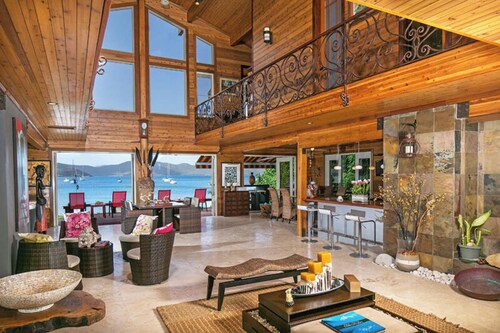 Relax and Rejuvenate: Your Beachfront Sanctuary in Stunning Coral Bay