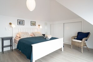 2 Schlafzimmer, Bügeleisen/Bügelbrett, kostenloses WLAN, Bettwäsche