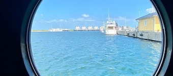 Vacation home houseboat Captains Boat directly on the Baltic Sea