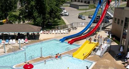 Beautiful Okoboji Lake Cabin at Bridges Bay Resort