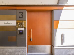 Property entrance - Limehome Augsburg Annastraße (Augsburg)