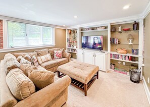 TV connectée, table de tennis de table