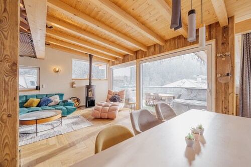 Luxury Penthouse with Views & Rooftop Terrace.  Indulge!!