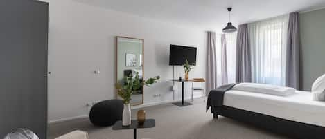 Single Suite L | Area soggiorno | TV