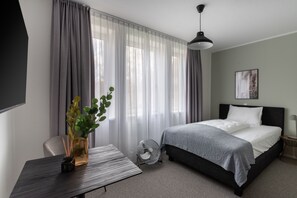 Single Suite M | 1 bedroom, free WiFi, bed sheets - Limehome Linz Friedrichstraße (Linz)