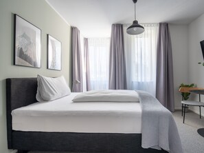 Single Suite M | 1 dormitorio, wifi gratis, ropa de cama
