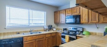 Sweetđstayđ€nearđ sugarland