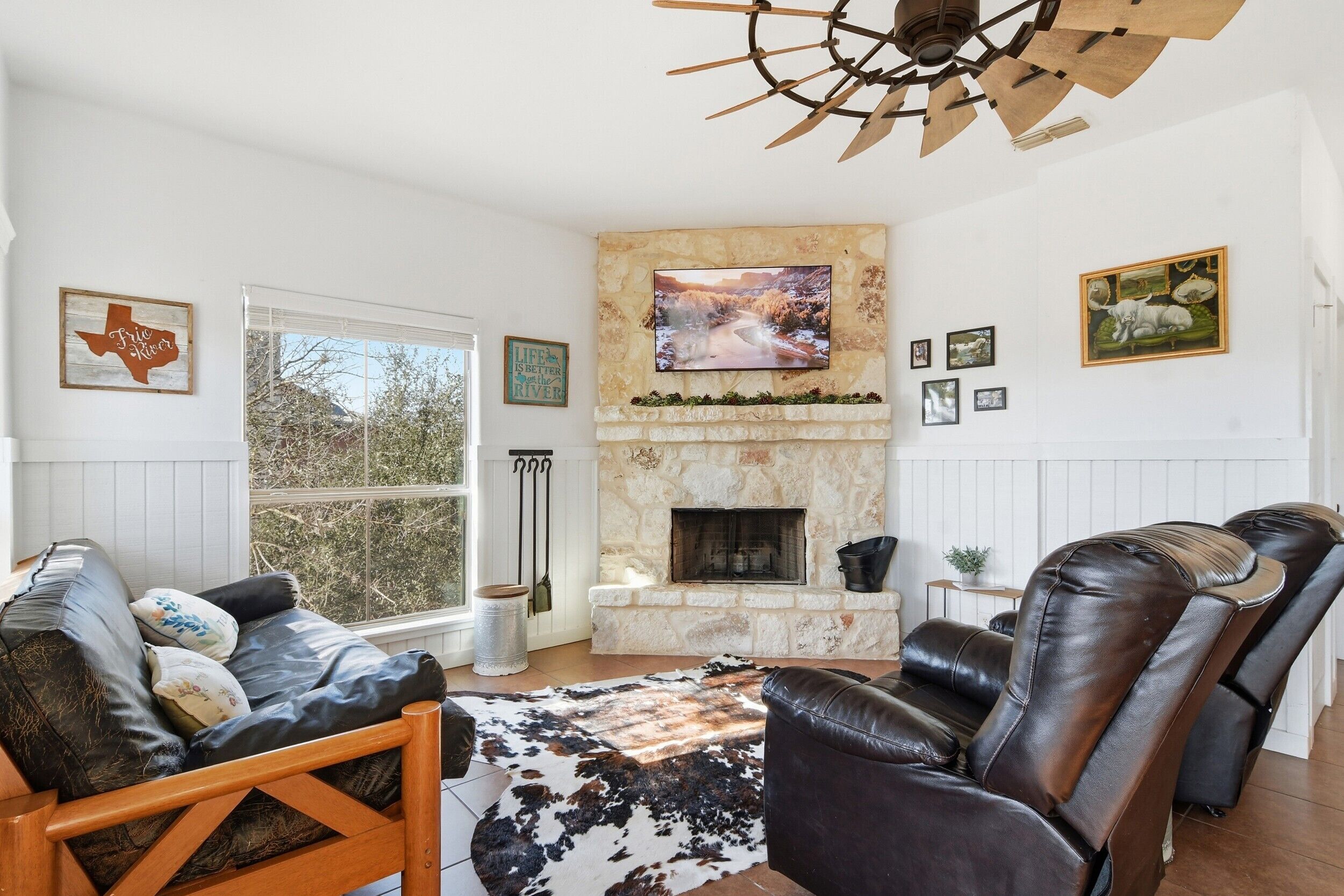 TV connectée, cheminée