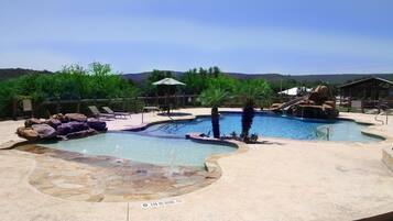 Alberca al aire libre