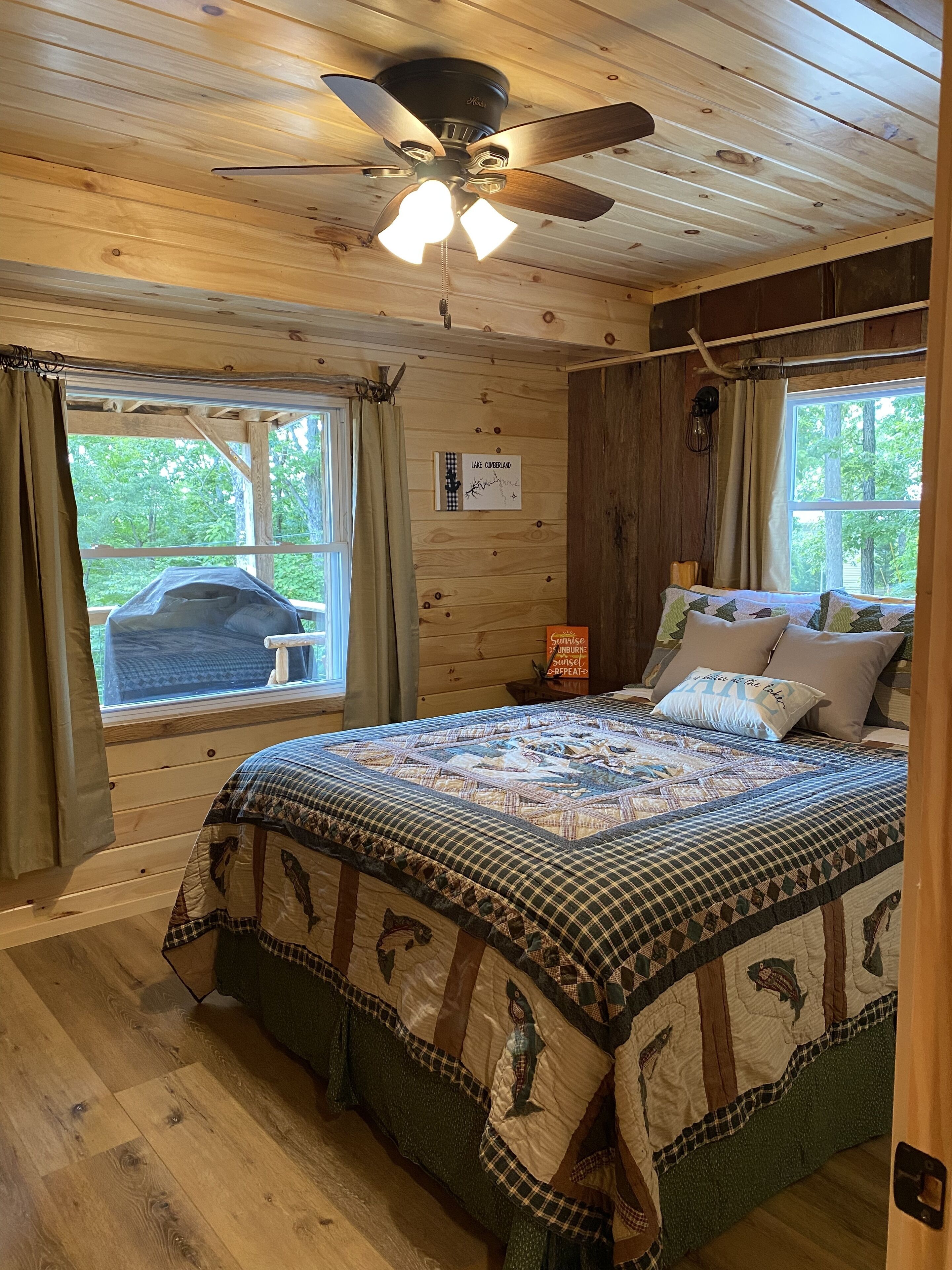 2 habitaciones, escritorio, wifi gratis y ropa de cama 