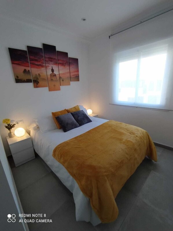 1 slaapkamer, reisbedje, gratis wifi, beddengoed