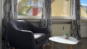 Basic Studio, 2 Single Beds | Living area